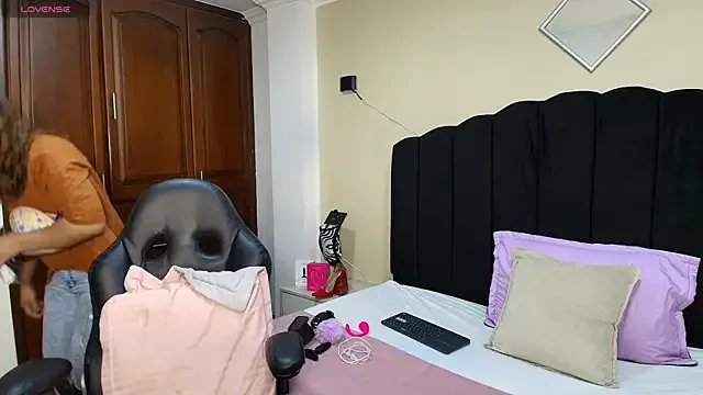 SexyRachel_ on StripChat