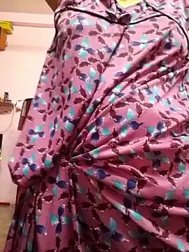 Shalu_G on StripChat