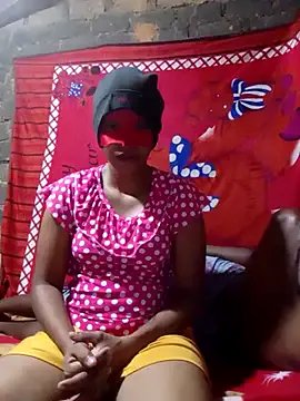 Shani_Izu on StripChat