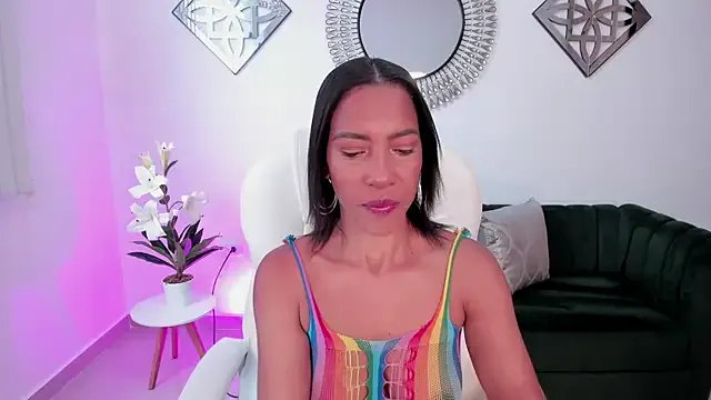 Shantaall_ on StripChat