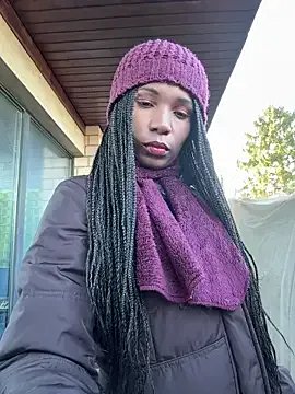 ShantelSexyYoungMilfie