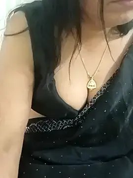 Shanu_Shah on StripChat