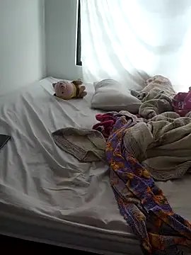 Sharon_Black on StripChat