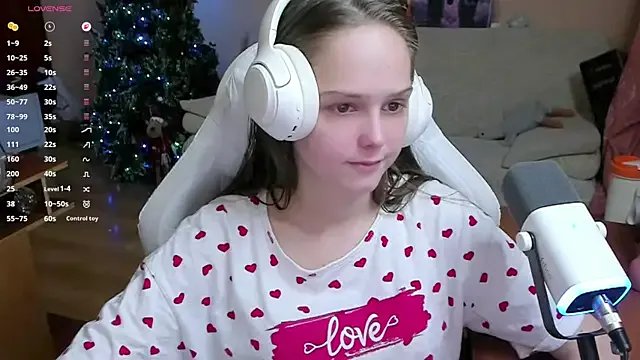 SharybbFace on StripChat