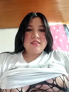 sharyl_24 on StripChat