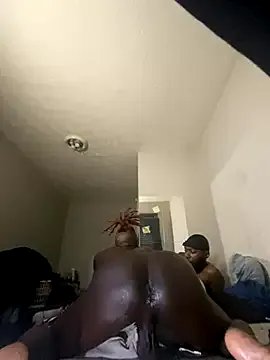 Shawtyblaque21 on StripChat