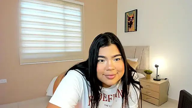 Shelsy_joys — spread legs+ play pussy