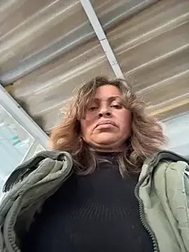 SheraHadee on StripChat