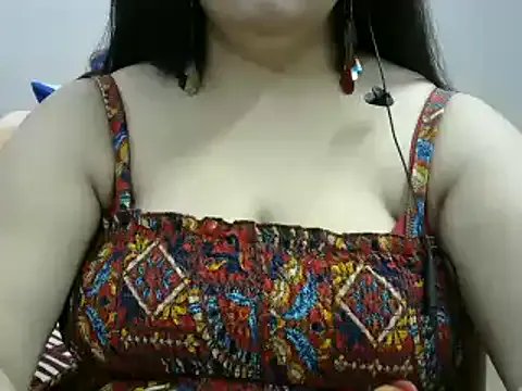 Shruti_139 on StripChat