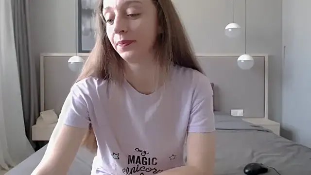 ShySchoolGirl on StripChat