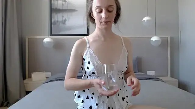 ShySchoolGirl on StripChat