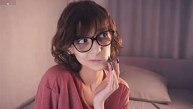 Freechat SibleyBurner on StripChat