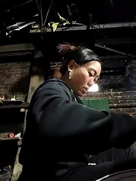 siki-00 on StripChat