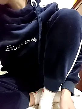 simsim-00 on StripChat