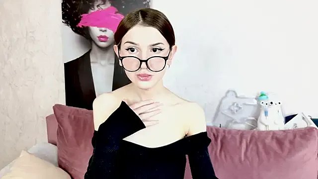 Skinny_Sex_Sissy on StripChat