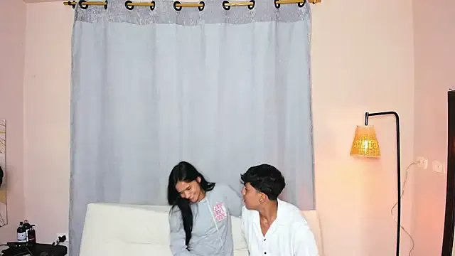 Skinnyfucked on StripChat