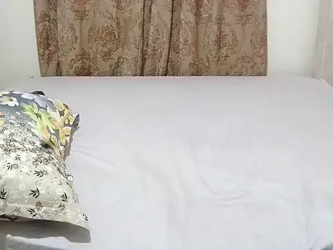 slender_sweet on StripChat