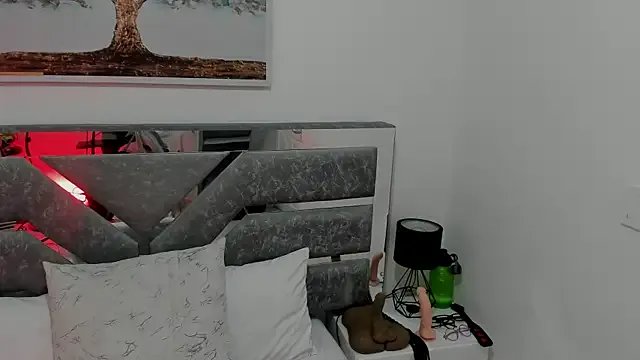 Slut_Milf_ on StripChat