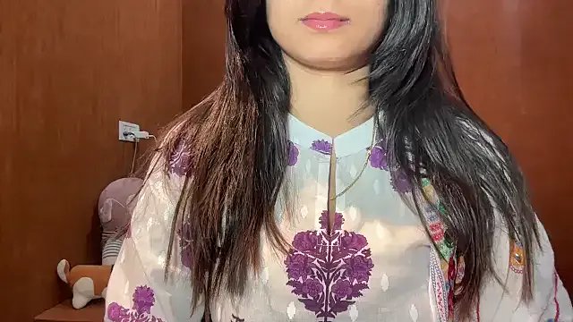 Smiley_Girl01 — HELLO HELLO M BACK