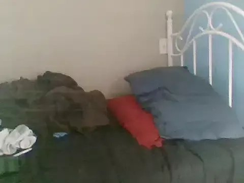 SmokingSloth on StripChat