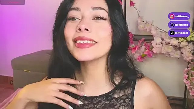 Soffimoon_ on StripChat