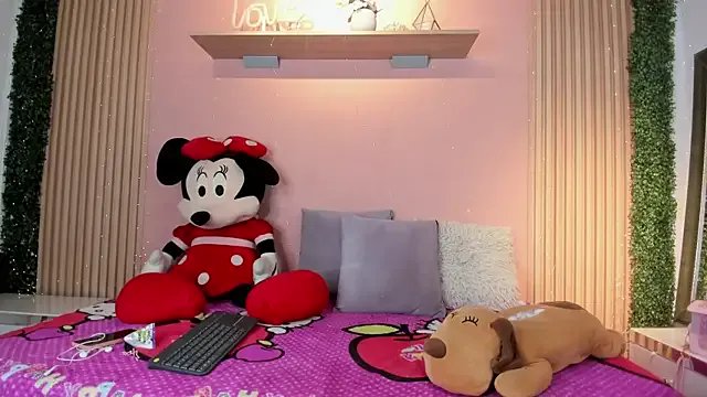 Freechat Sofi_cutiee on StripChat