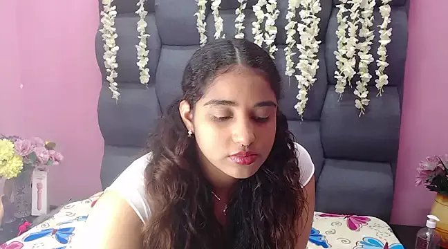 Sofia_Hernandez_ on StripChat