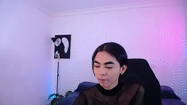 Sofia_tgn — FULL NAKED OIL