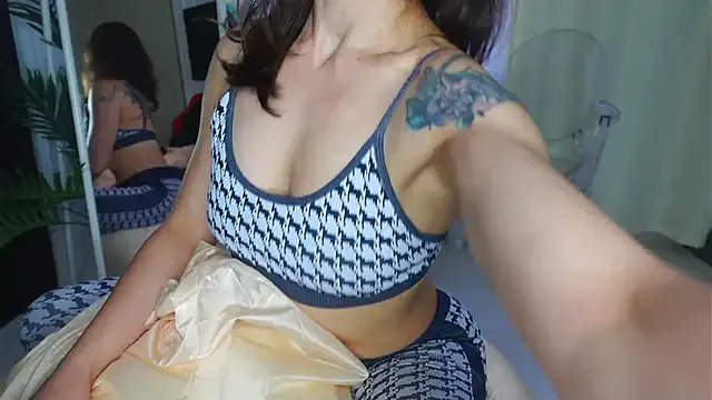 SofiaFoster_ on StripChat