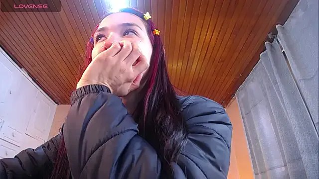 Sofii_cutee on StripChat