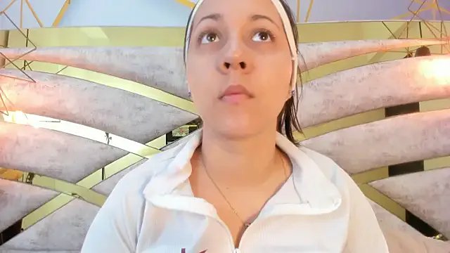 Sofiia_Rossee_ on StripChat