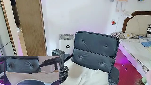 Song_99 — Freechat on StripChat