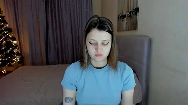 SoniNesti on StripChat