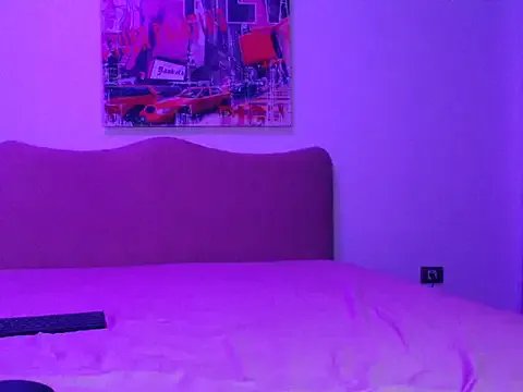 Freechat sonyapettite on StripChat