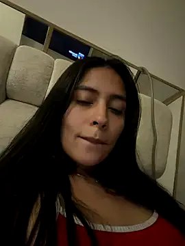 Sophie__Foxxx on StripChat