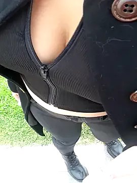 sophie_banger on StripChat