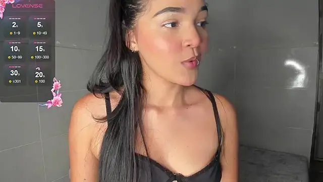 sophy_pearcee_ — Freechat on StripChat