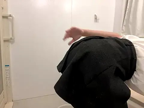 sora_033 on StripChat