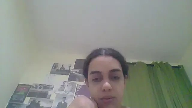 Sora_pasquale on StripChat