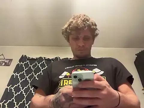 spazz247 on StripChat