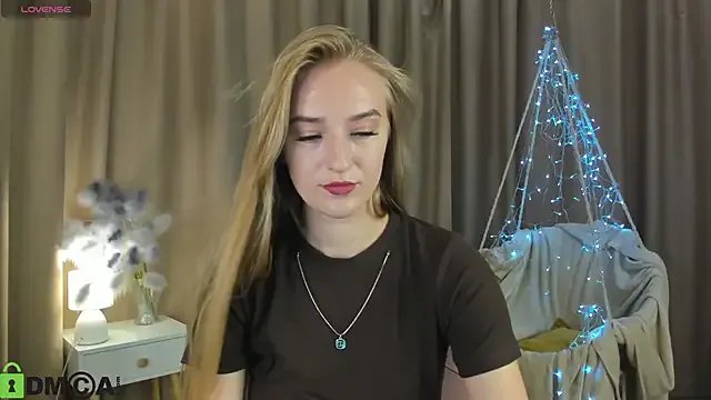 Stacy_River on StripChat