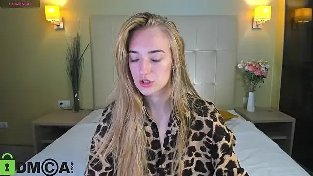 Stacy_River on StripChat