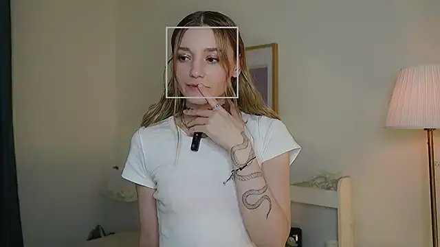 StarryMary on StripChat