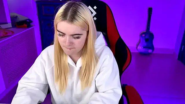 Stef_Nicks on StripChat