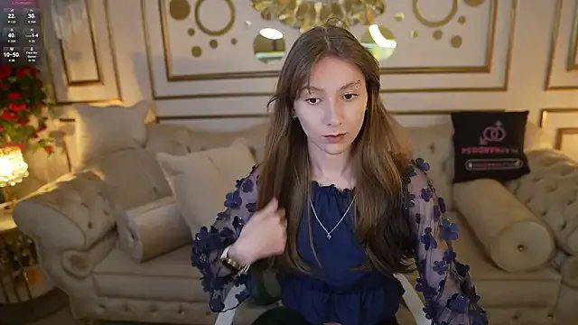 Stefany-SWEET on StripChat