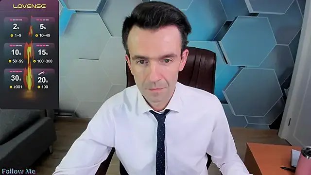 SteveTiger on StripChat