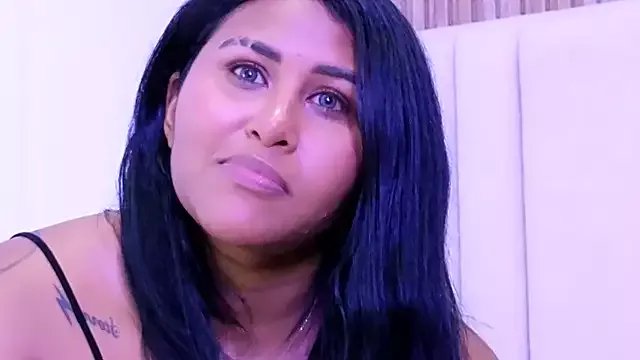 StormyButty18 on StripChat