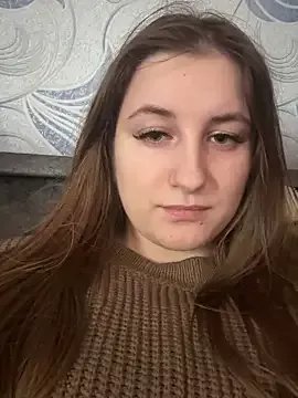 Strawberryyyyik on StripChat