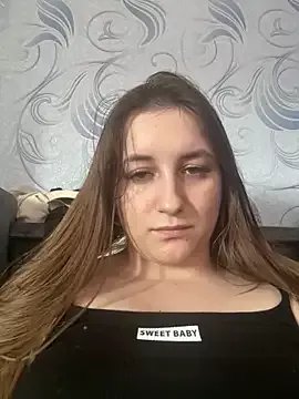 Strawberryyyyik on StripChat