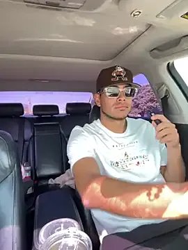 StrokingDaddy4 on StripChat